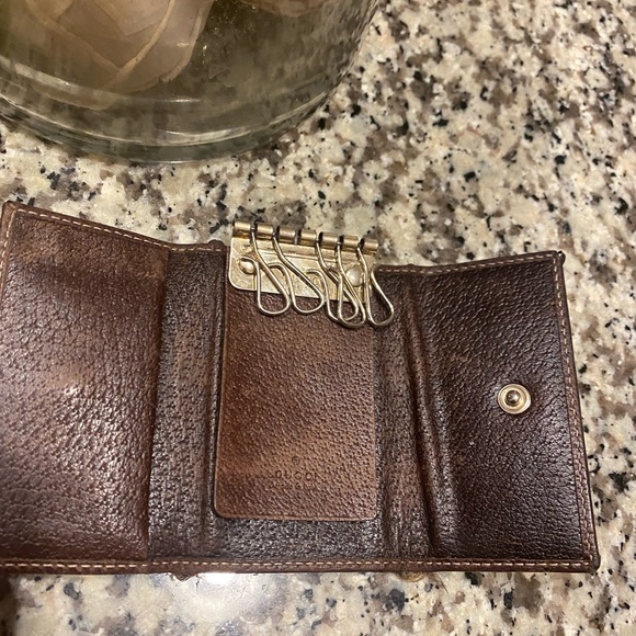 GUCCI Key and Card Holder - Picture 6 of 10